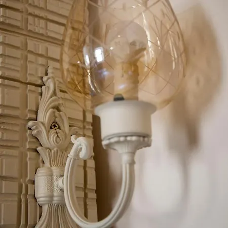 Bed & Breakfast 3 Archi 4*