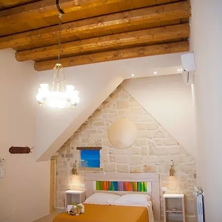 Bed & Breakfast 3 Archi